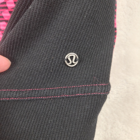Lululemon Radiant Jacket Size 10 - Picture 5 of 9